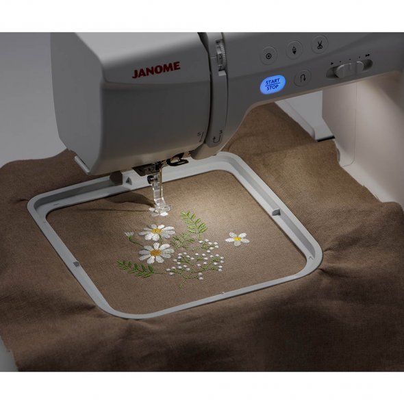Janome MC100E Stickmaschine