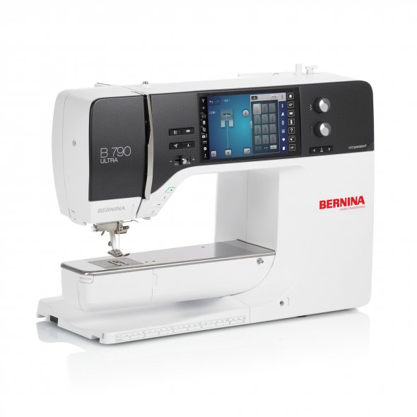 Bernina 790 PRO ULTRA Näh- und Stickmaschine mit Stickmodul