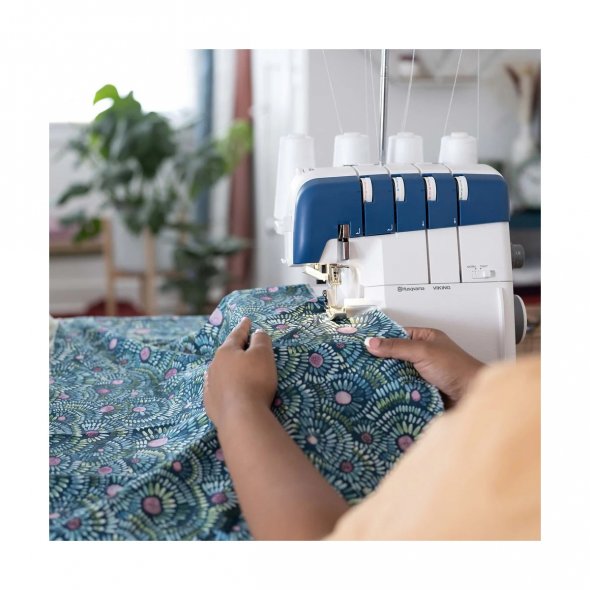Husqvarna Viking Amber Air S400 4 Faden Overlock mit Lufteinfädelung