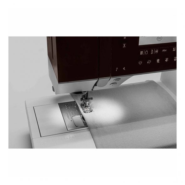 Pfaff creative ambition 640 Näh- und Stickmaschine