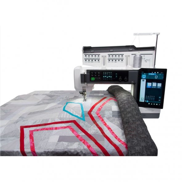 Janome Continental M17 Große Näh- und Stickmaschine mit Stickmodul
