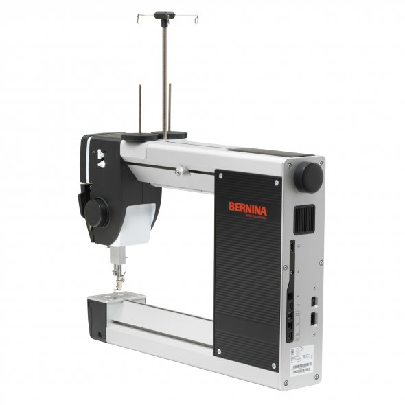 Bernina Q 16 PLUS Langarm Quiltmaschine mit Falttisch