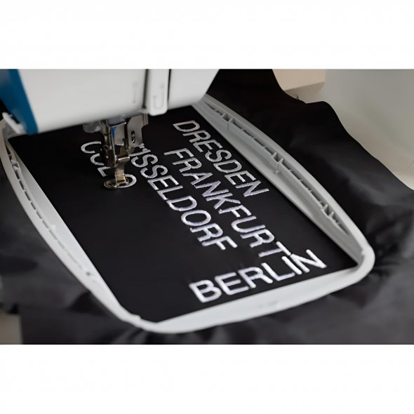 Pfaff® Creative Expect™ 350 - Näh- und Stickmaschinenkombination
