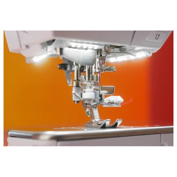 Bernina 770QE PRO Näh-, Stick- und Quiltmaschine