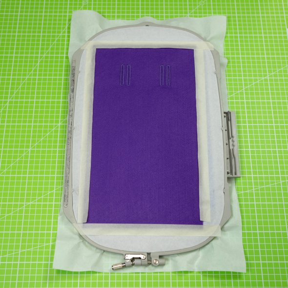 Erweiterung Unterlage für Brother Stickrahmen auf 200x300 mm (blau)