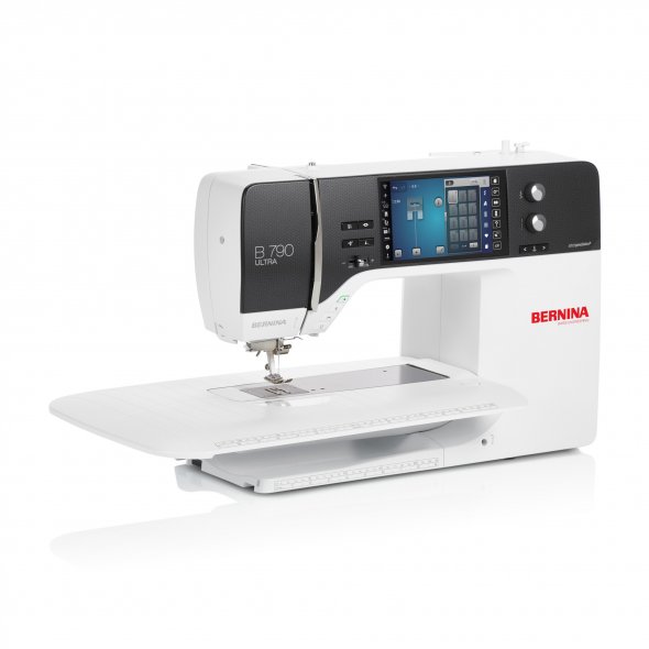 Bernina 790 PRO ULTRA Näh- und Stickmaschine mit Stickmodul