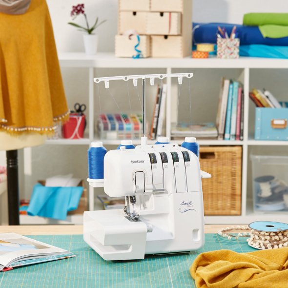Brother 2104D 4 Faden Overlock