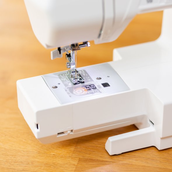 Elna eXperience 450 Computer Nähmaschine