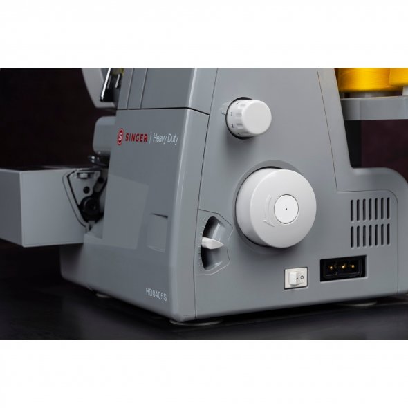 Singer Heavy Duty Overlock 0405S