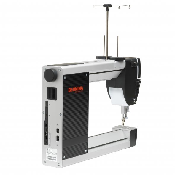 Bernina Q 16 PLUS Langarm Quiltmaschine mit Falttisch