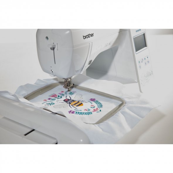 Brother Innov-is F540E Stickmaschine