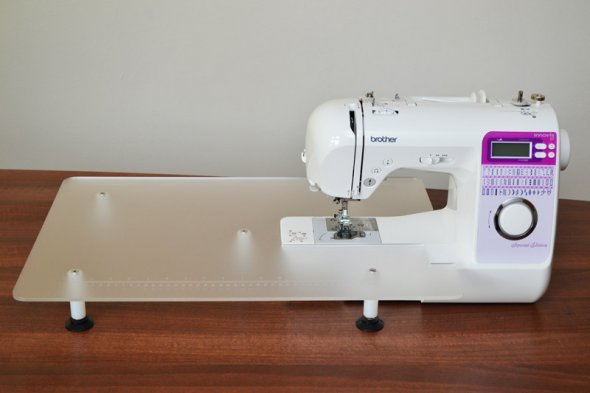 Anschiebetisch für Brother NV10-55 (Acryl/ 600 x 400 mm)