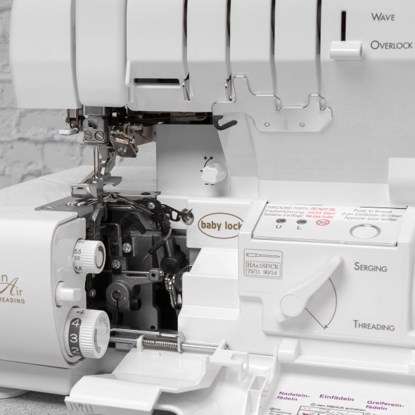 Baby Lock enlighten Overlock